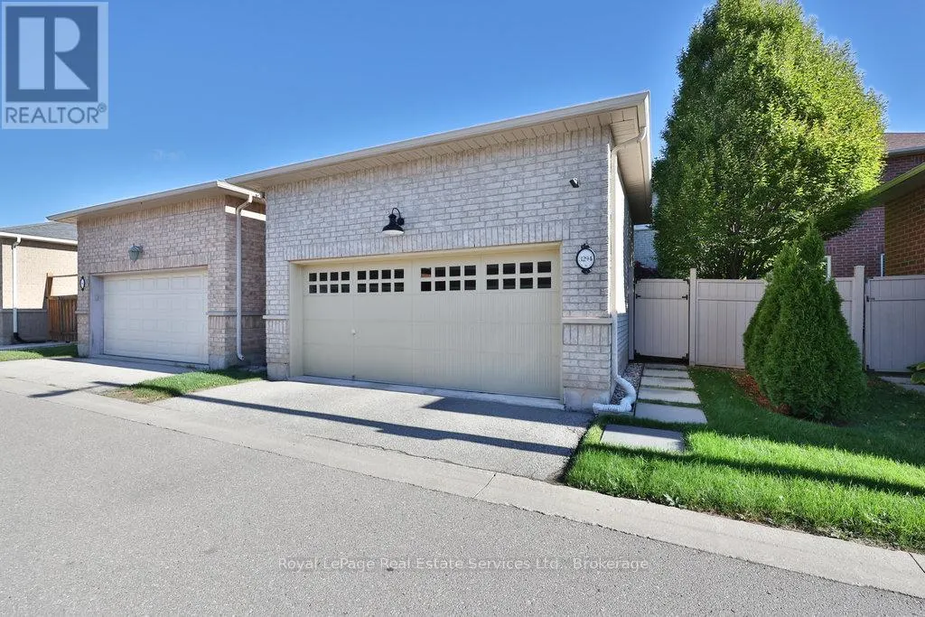 3294 ROBERT BROWN BOULEVARD