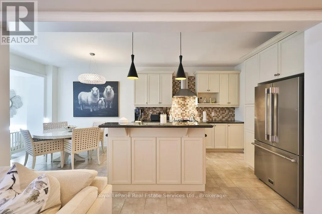 3294 ROBERT BROWN BOULEVARD