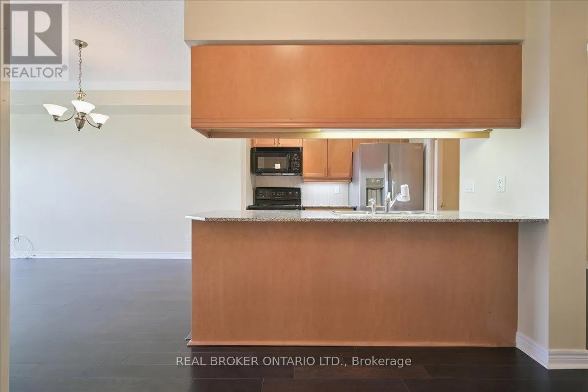 804 - 40 OLD MILL ROAD