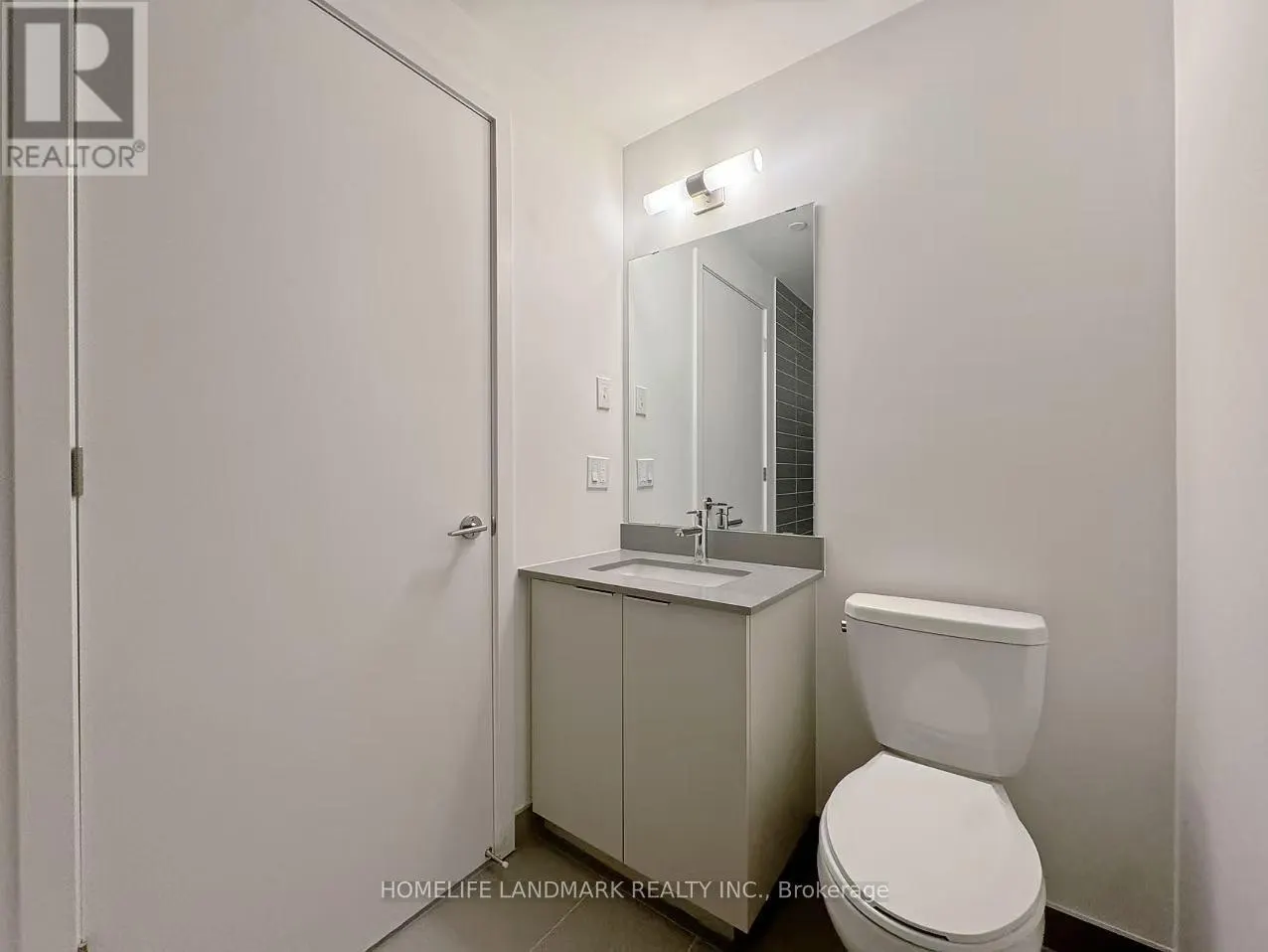 410 - 3079 TRAFALGAR ROAD