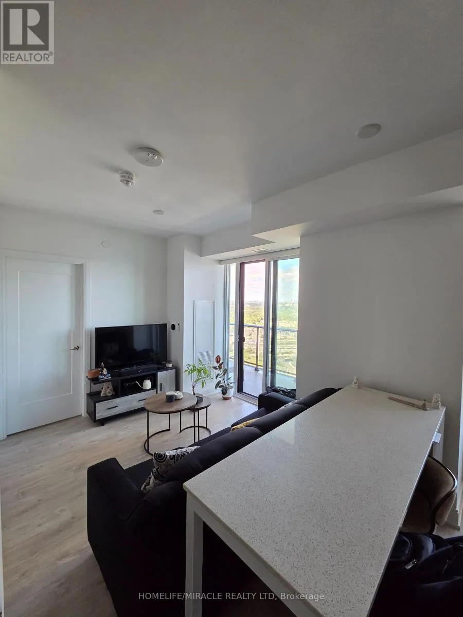 2803 - 70 ANNIE CRAIG DRIVE
