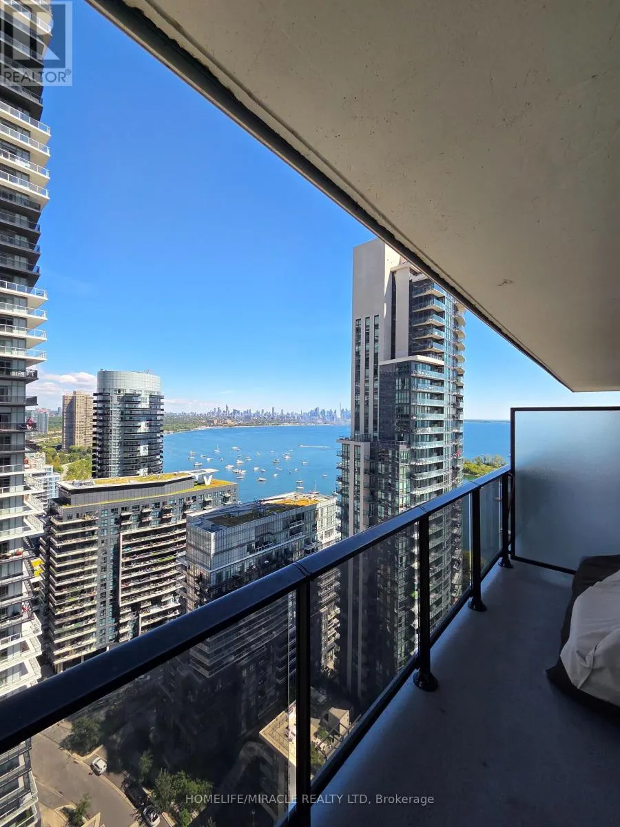 2803 - 70 ANNIE CRAIG DRIVE