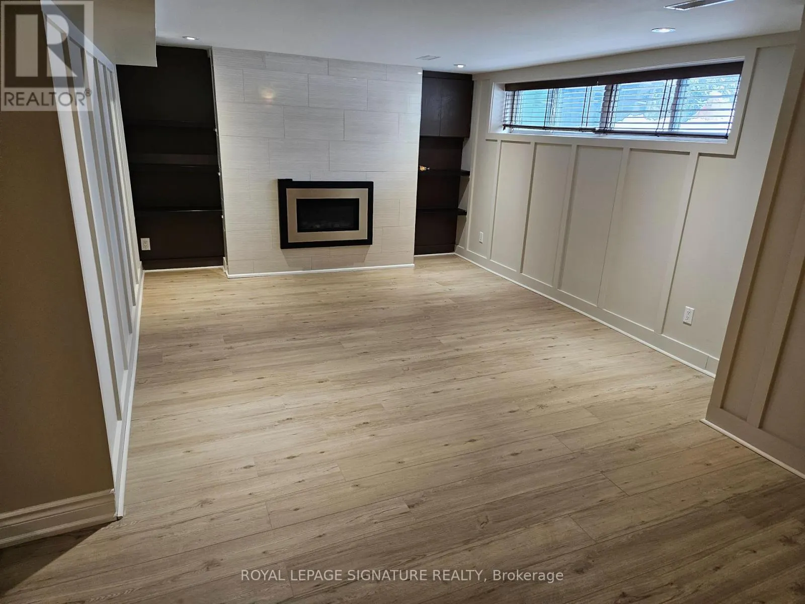 159 JEFFCOAT DRIVE