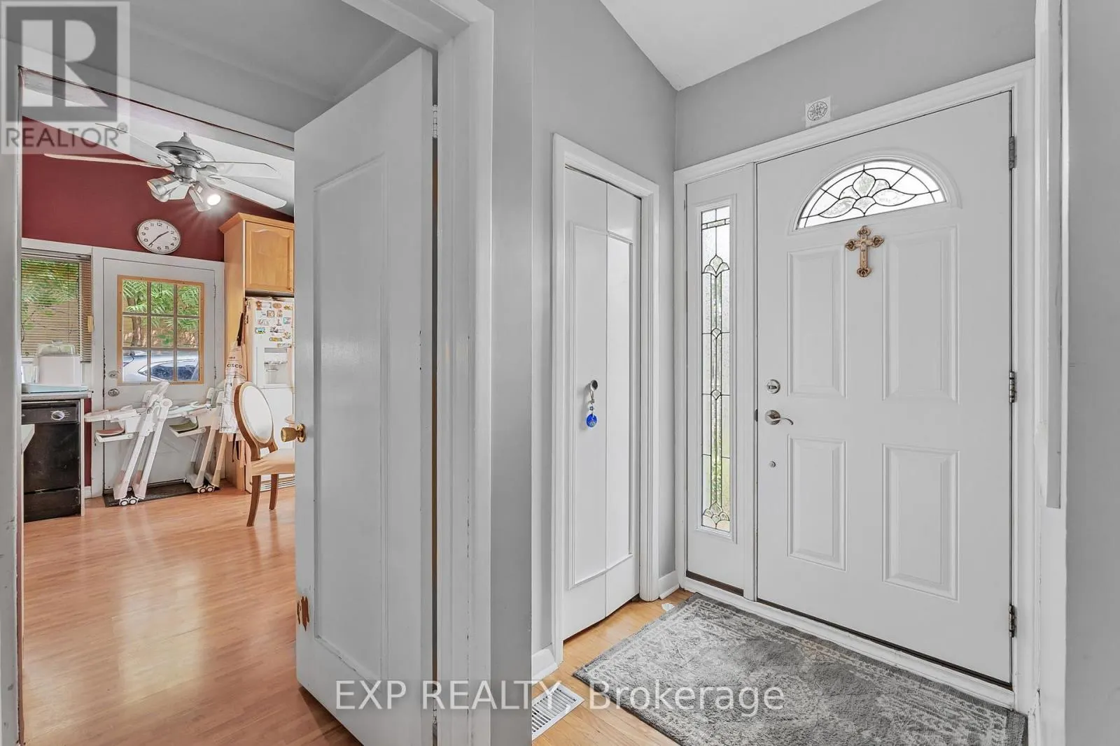 611 PINEGROVE ROAD