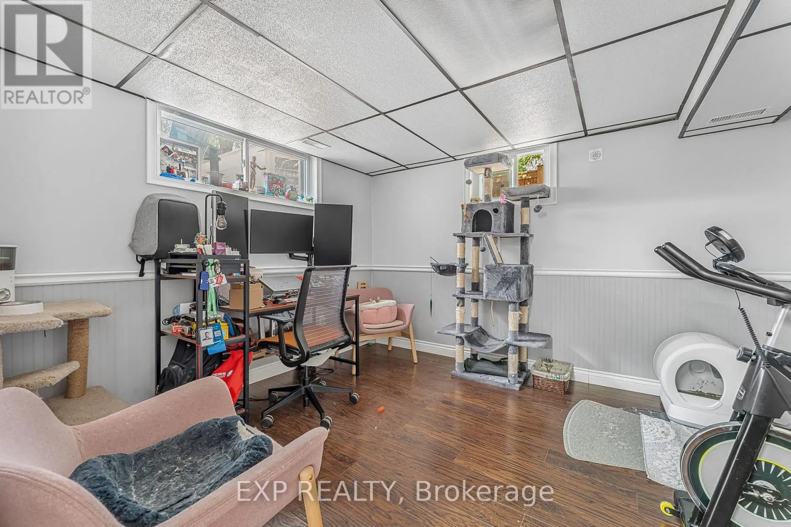 611 PINEGROVE ROAD