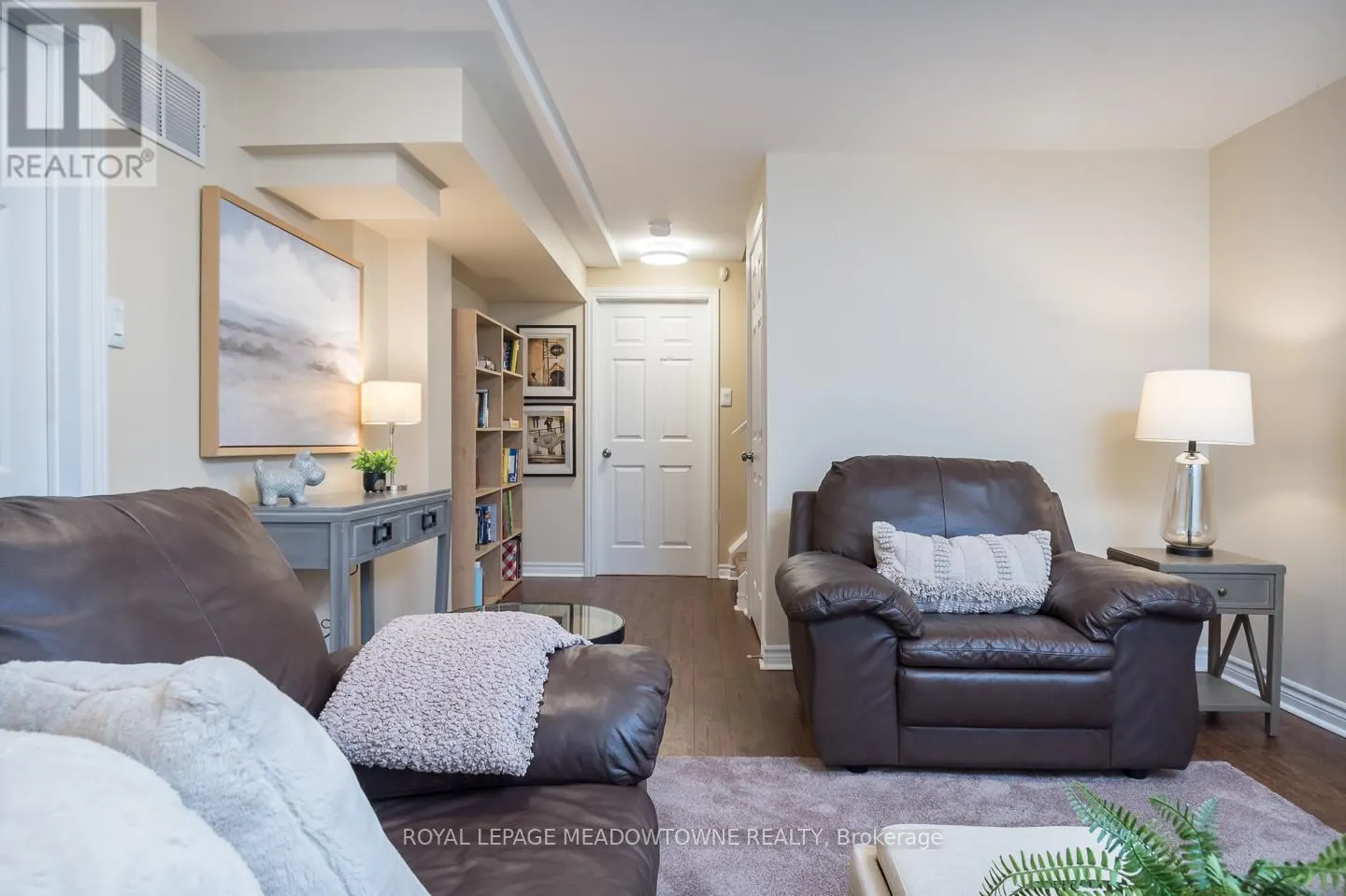 701 THOMPSON ROAD S