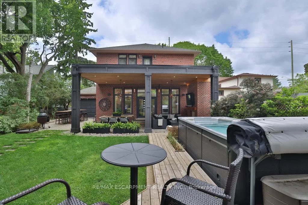 43 MISSISSAUGA ROAD S