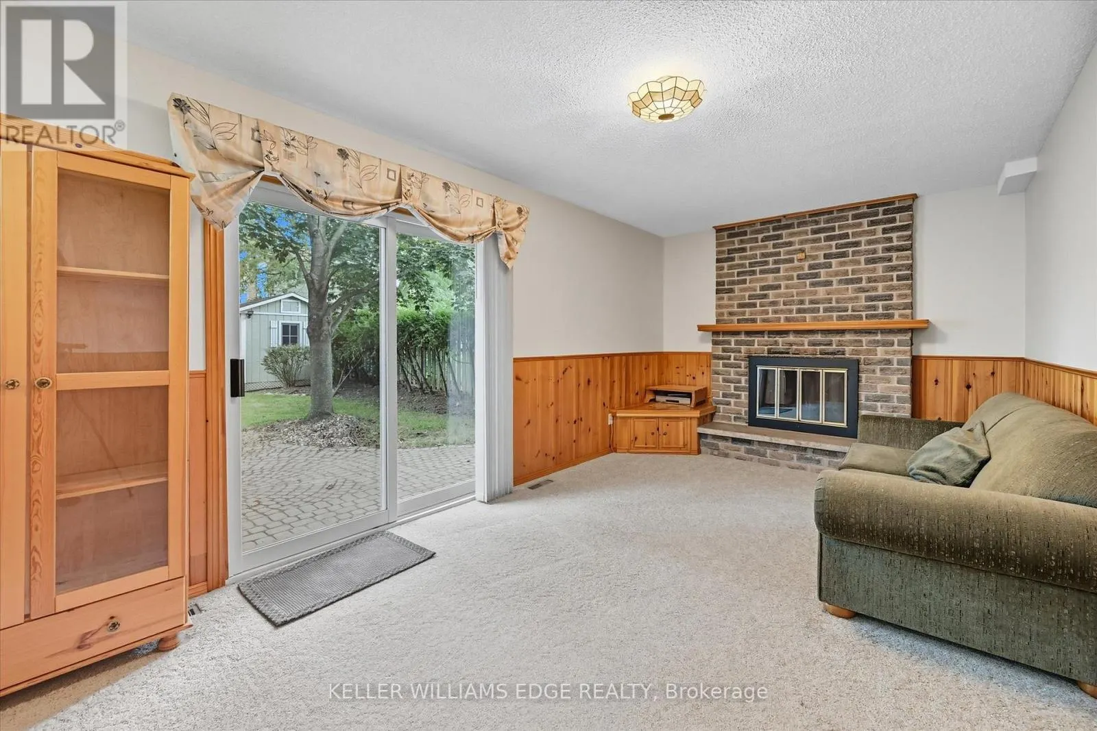 2400 EAGLESFIELD DRIVE