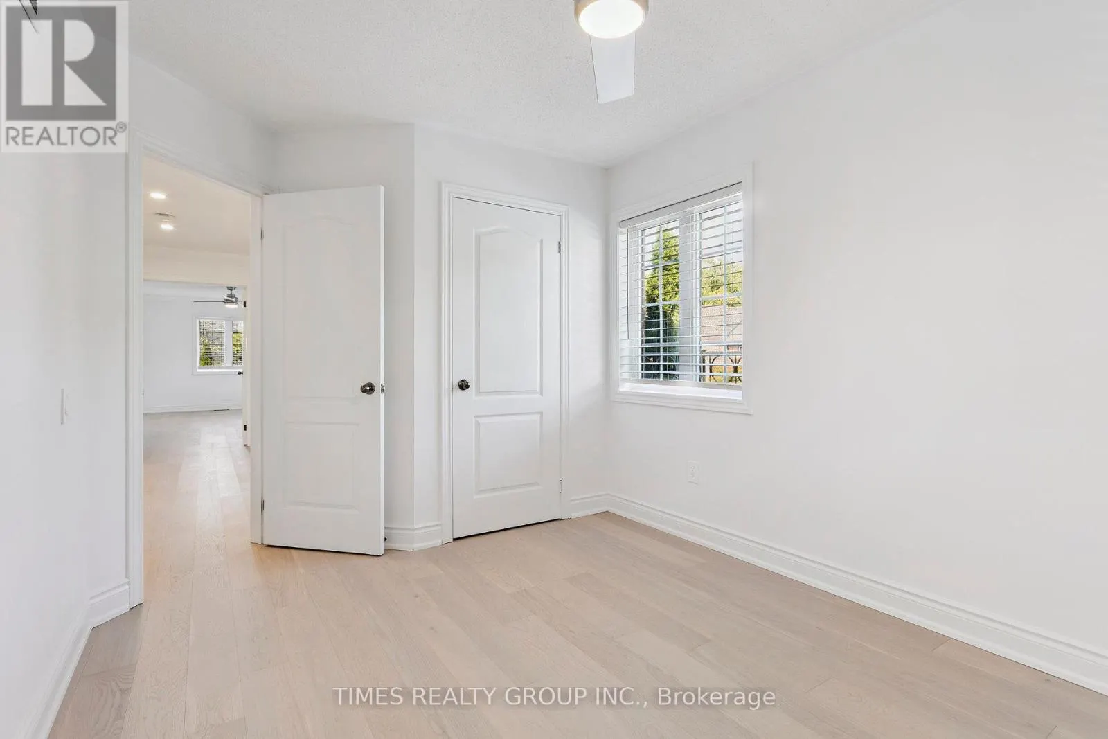 212 CREEK PATH AVENUE