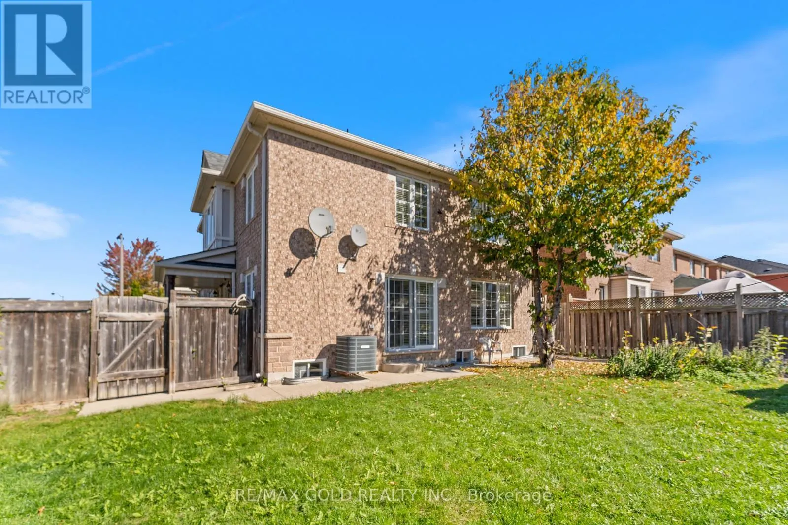 23 LYRIC ROAD