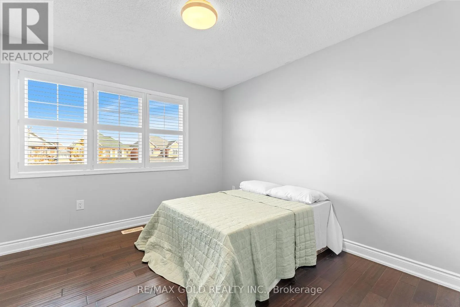 23 LYRIC ROAD