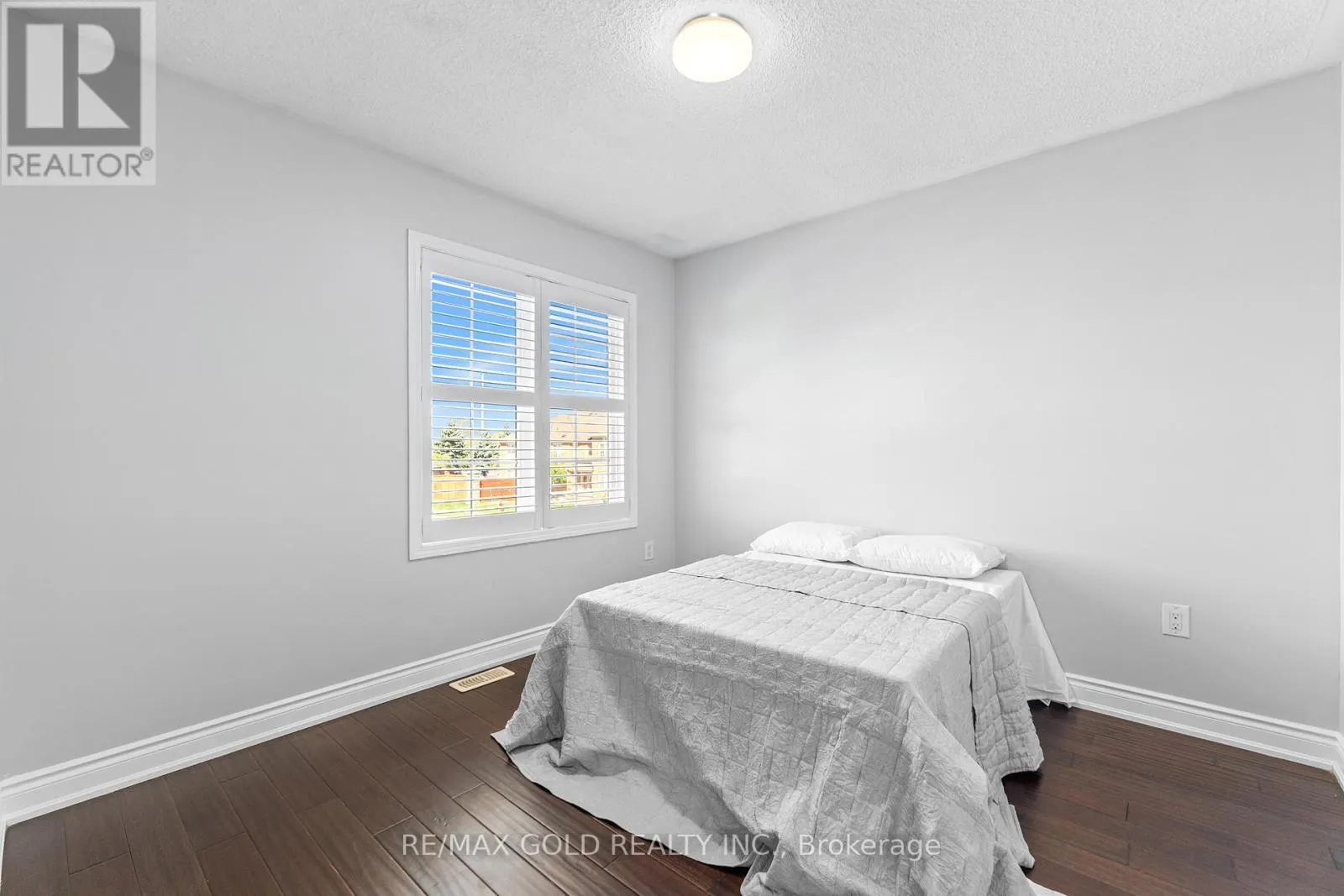 23 LYRIC ROAD