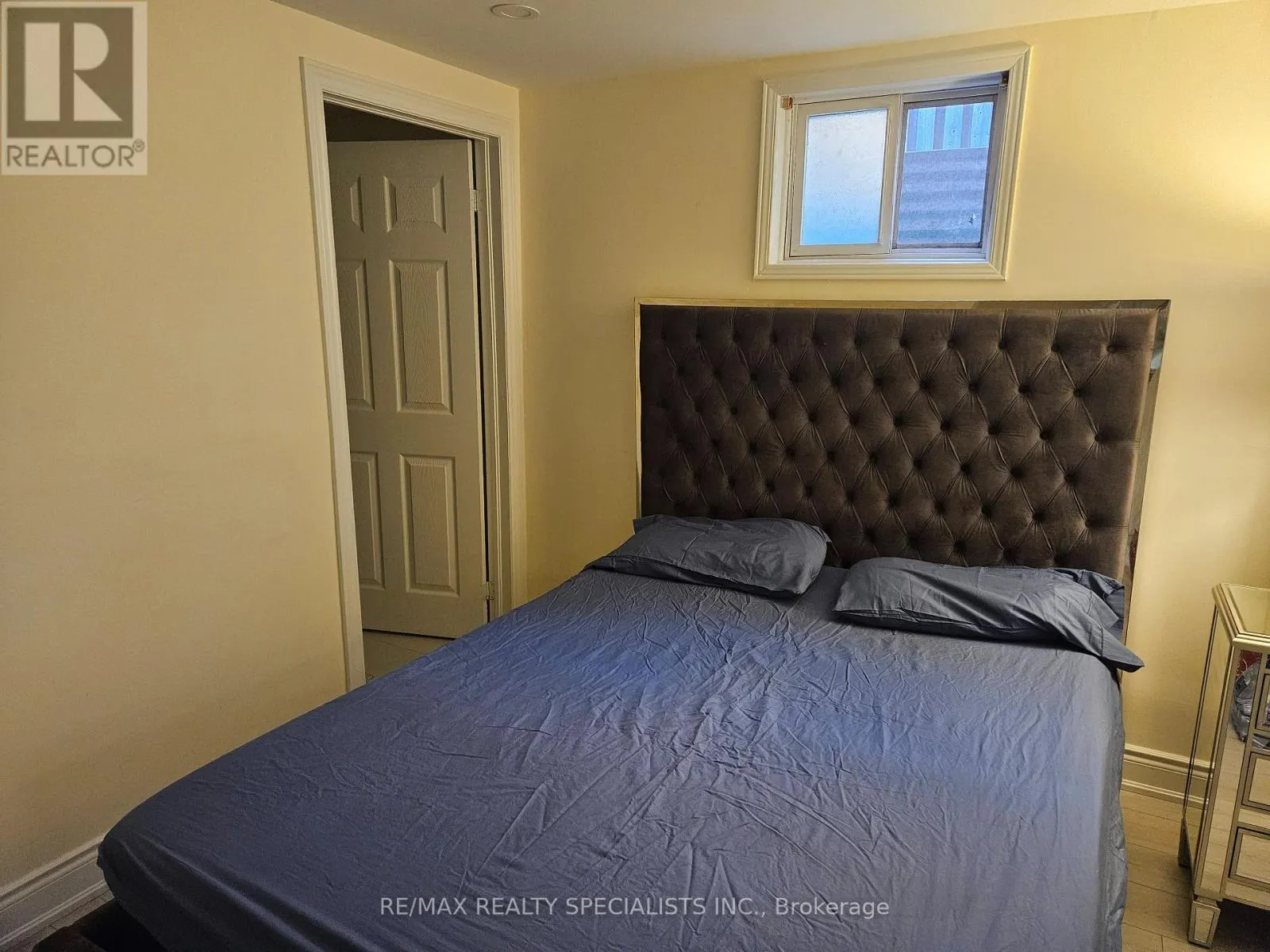 BSMT - 1460 WHITE OAKS BOULEVARD