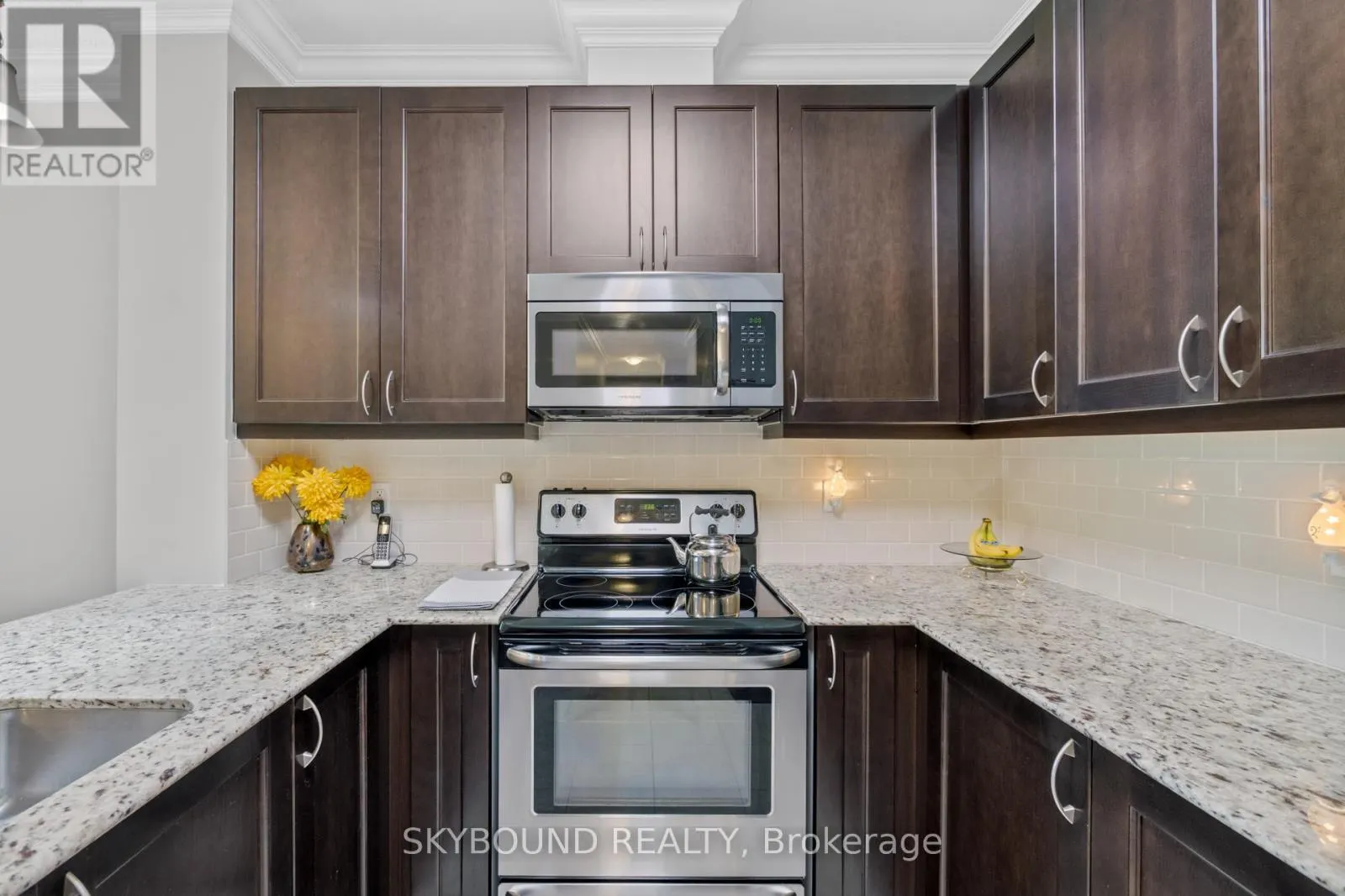112 - 33 WHITMER STREET
