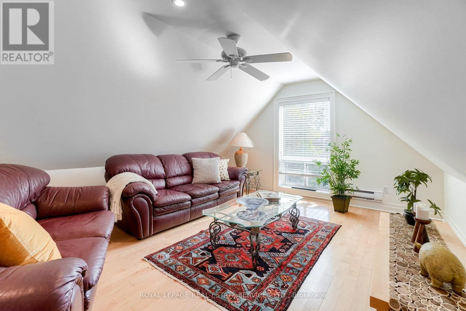 UPPER - 117 ST JOHNS ROAD