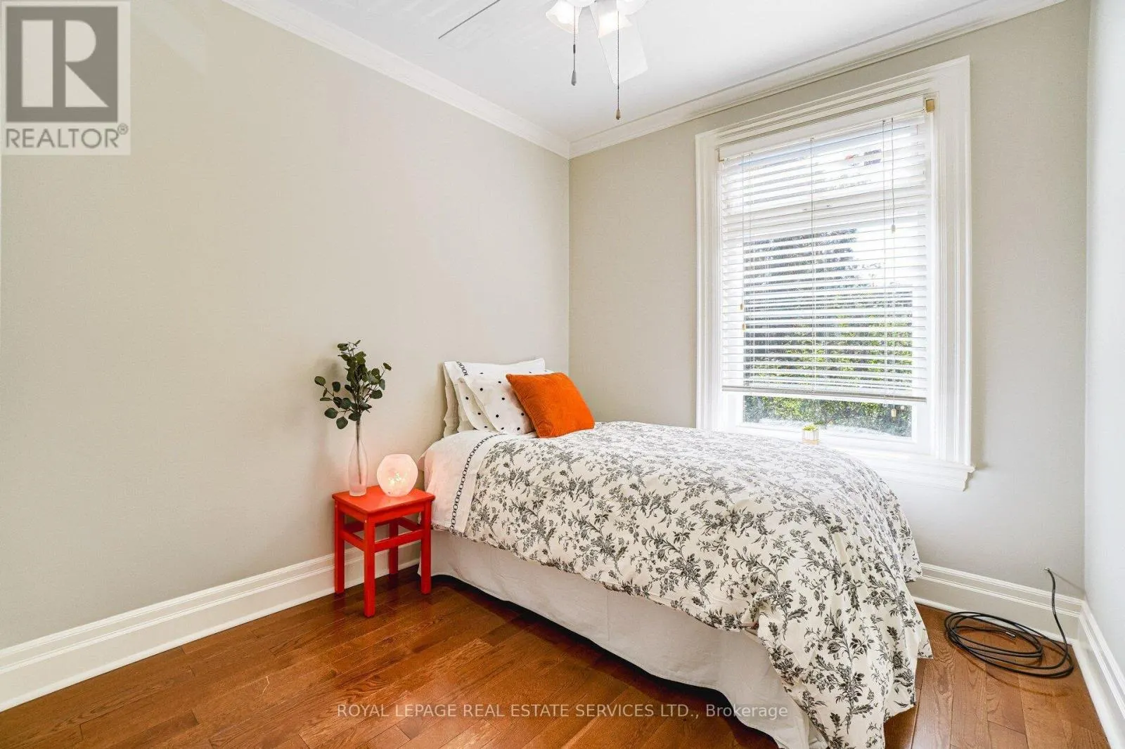 UPPER - 117 ST JOHNS ROAD