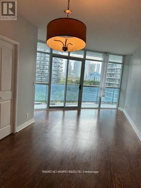 706 - 80 ABSOLUTE AVENUE