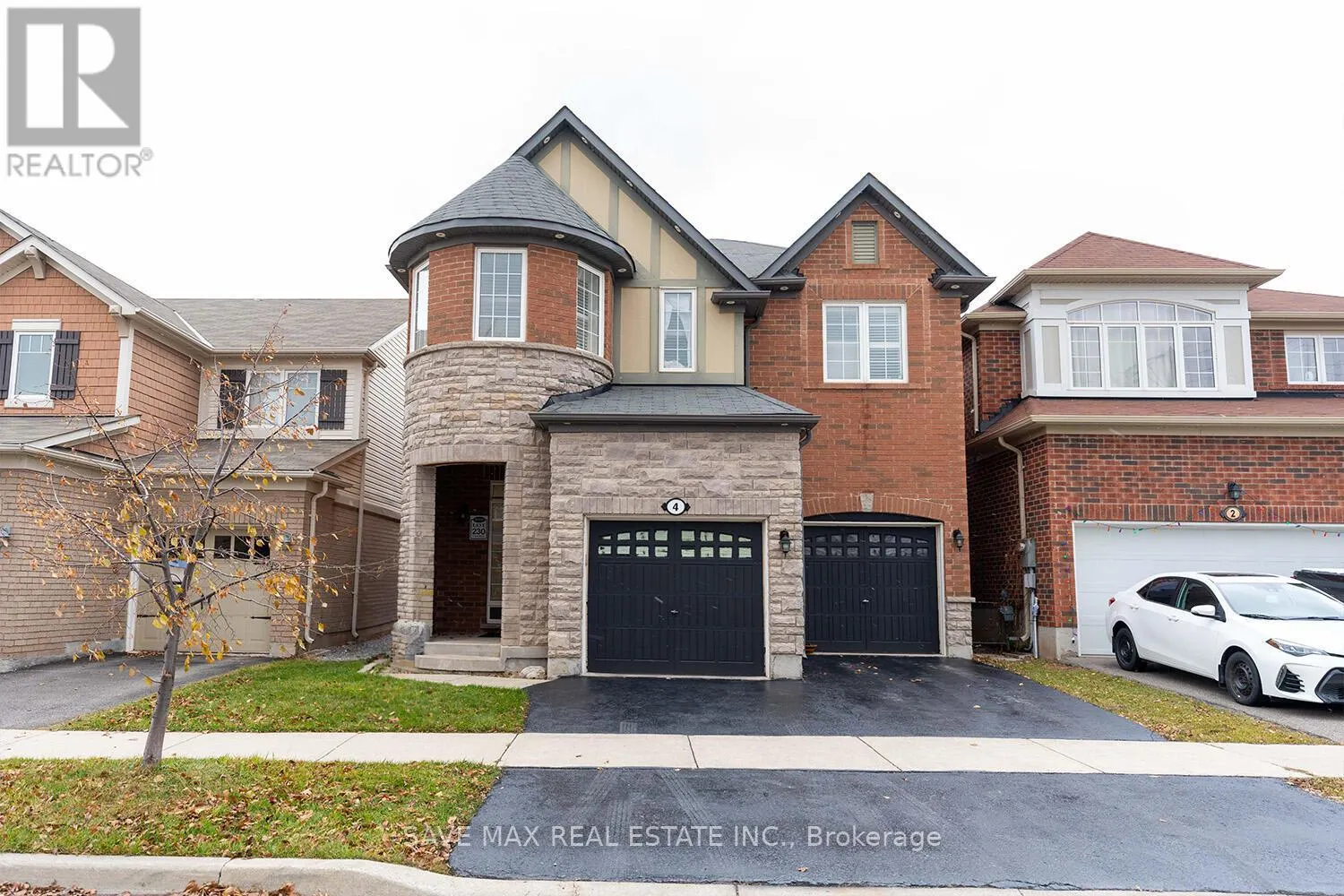 4 DONOMORE DRIVE