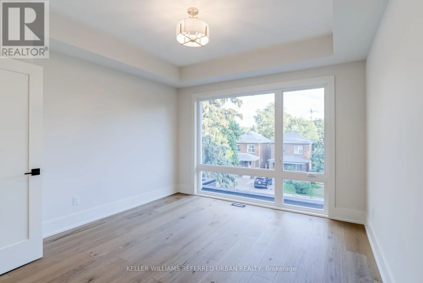 62 ASH CRESCENT