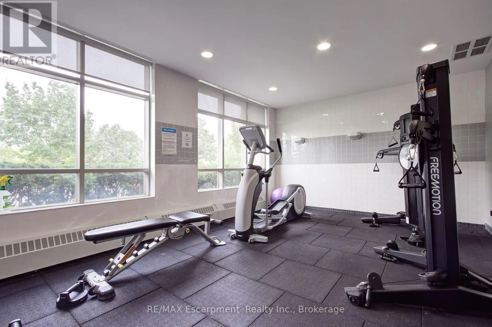 311 - 2325 CENTRAL PARK DRIVE, #311