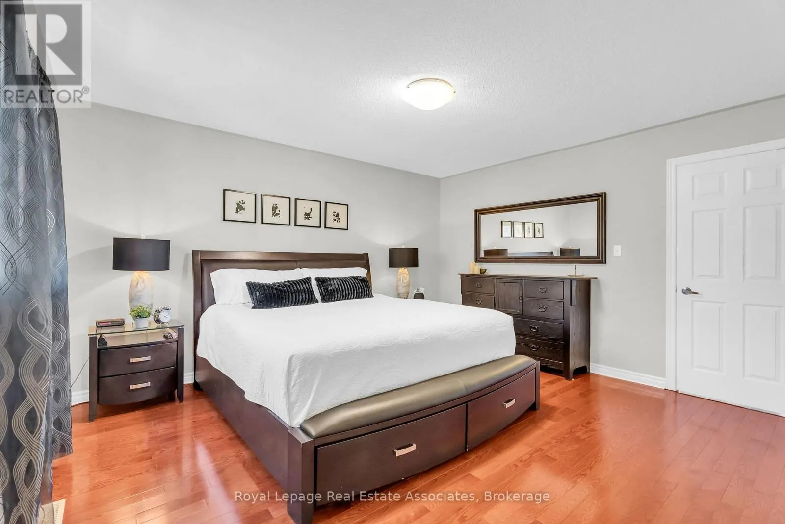 548 LEATHERLEAF DRIVE