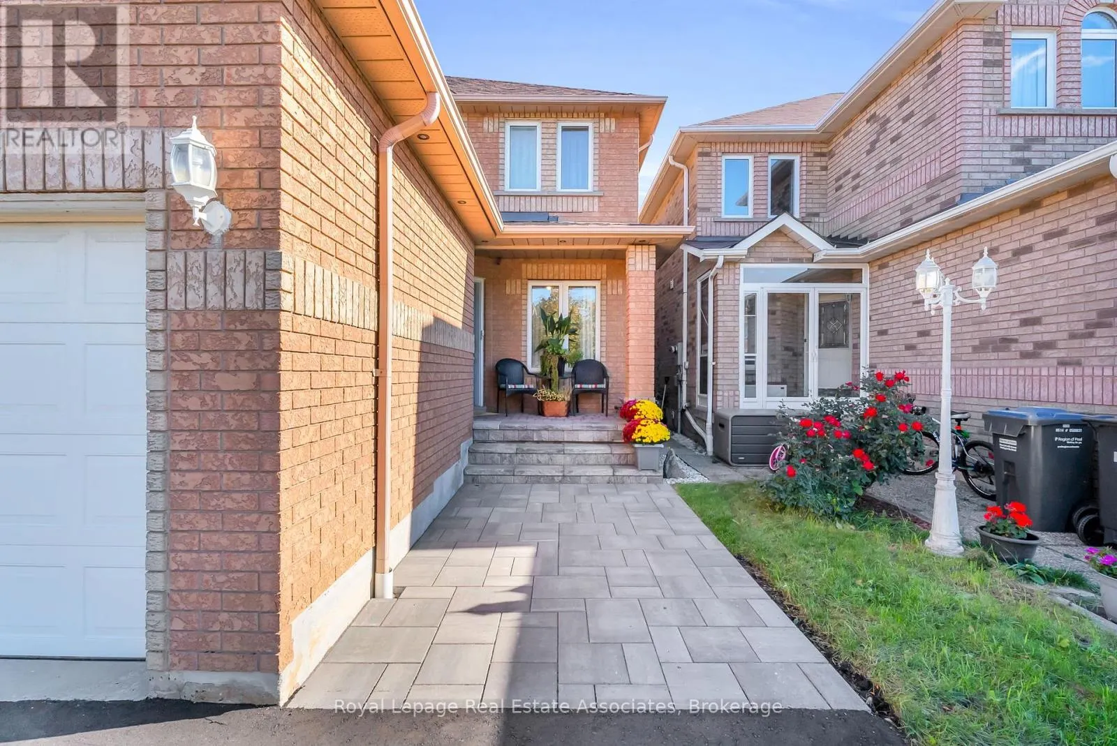 548 LEATHERLEAF DRIVE