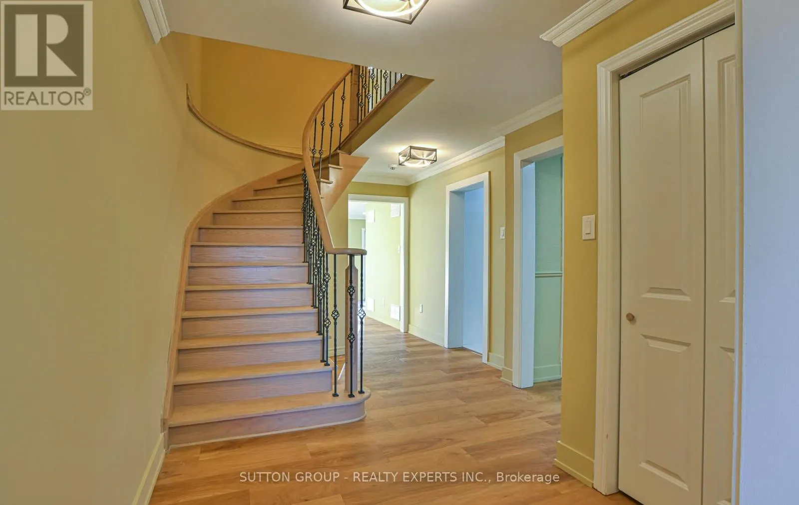 4322 SHELBY CRESCENT