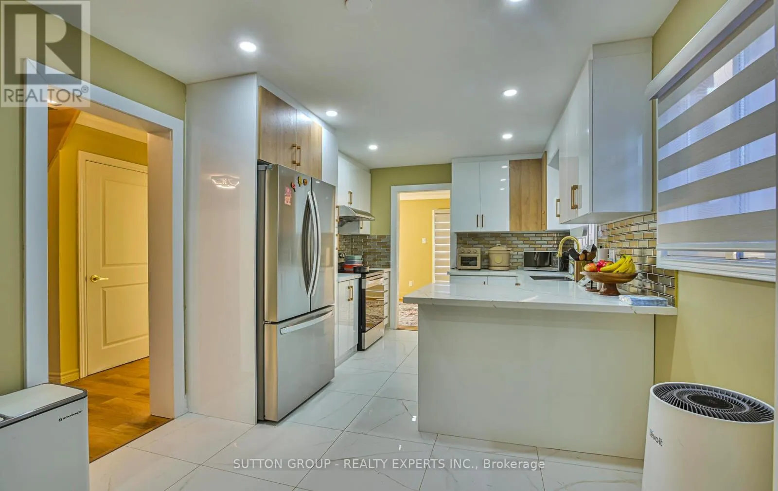 4322 SHELBY CRESCENT