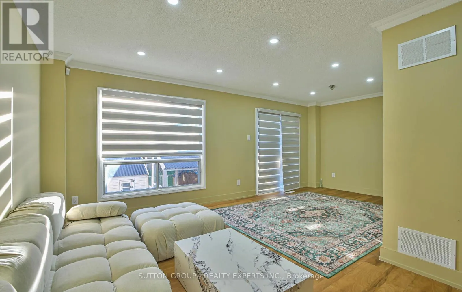 4322 SHELBY CRESCENT