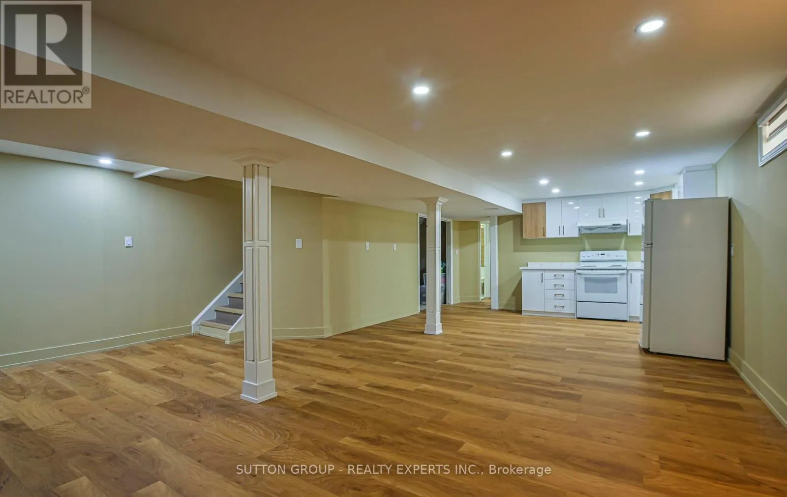 4322 SHELBY CRESCENT
