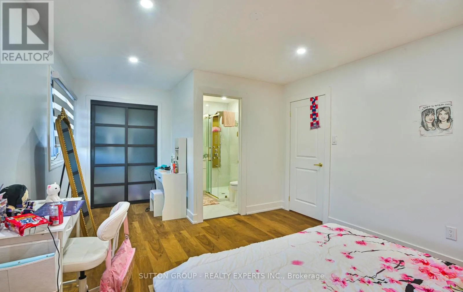 4322 SHELBY CRESCENT
