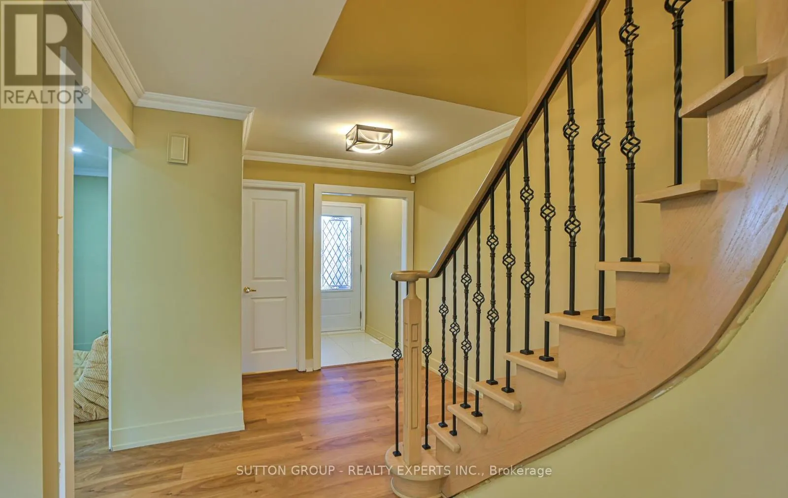 4322 SHELBY CRESCENT