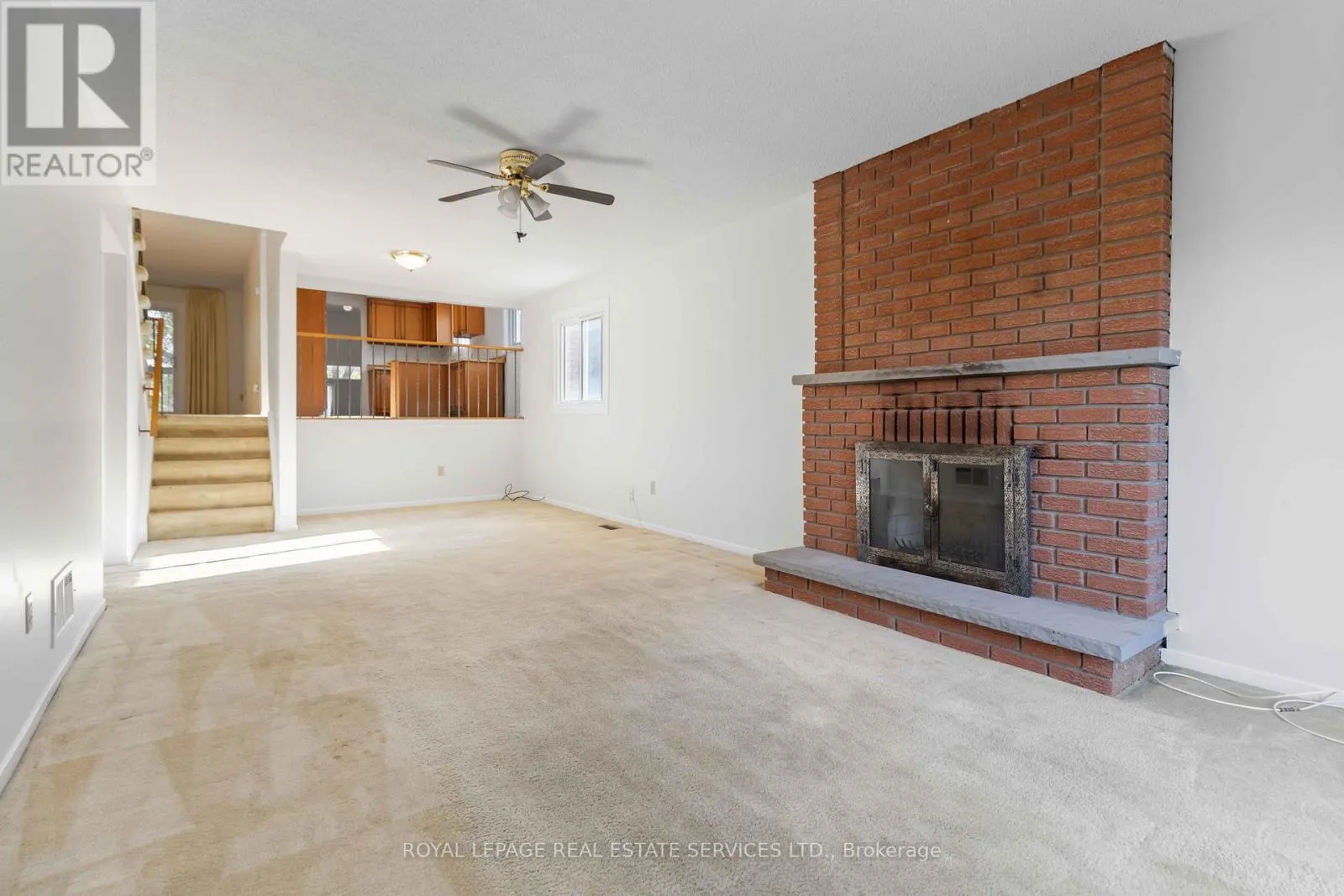 907 THISTLE DOWN CIRCLE