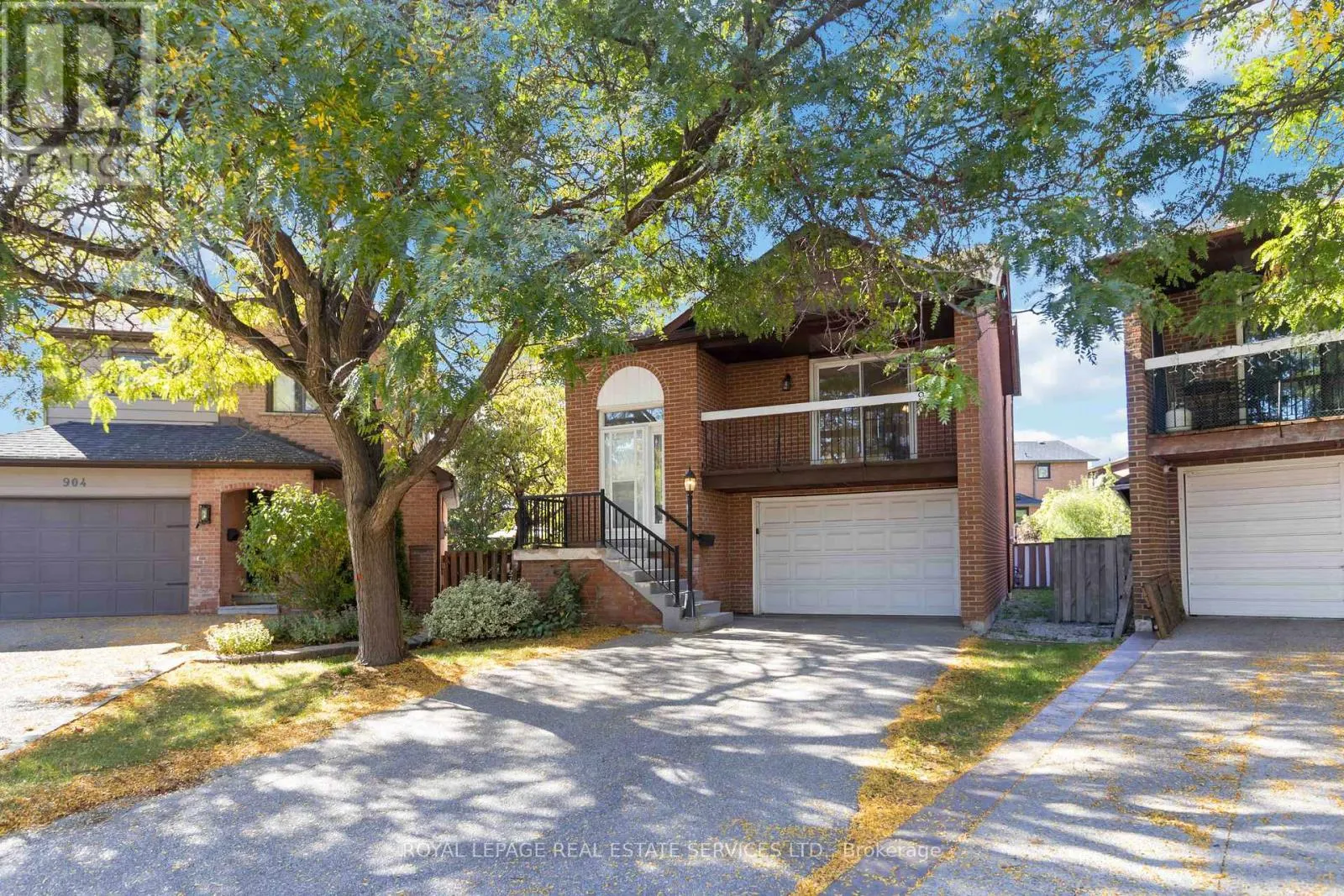 907 THISTLE DOWN CIRCLE