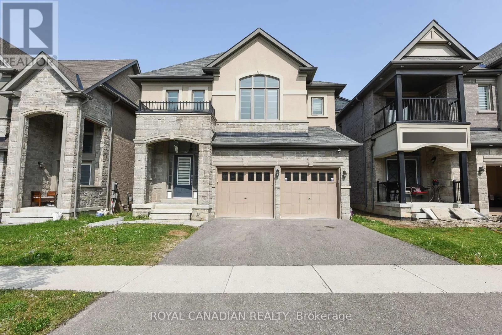 UPPER - 8 PRAIRIE CREEK CRESCENT