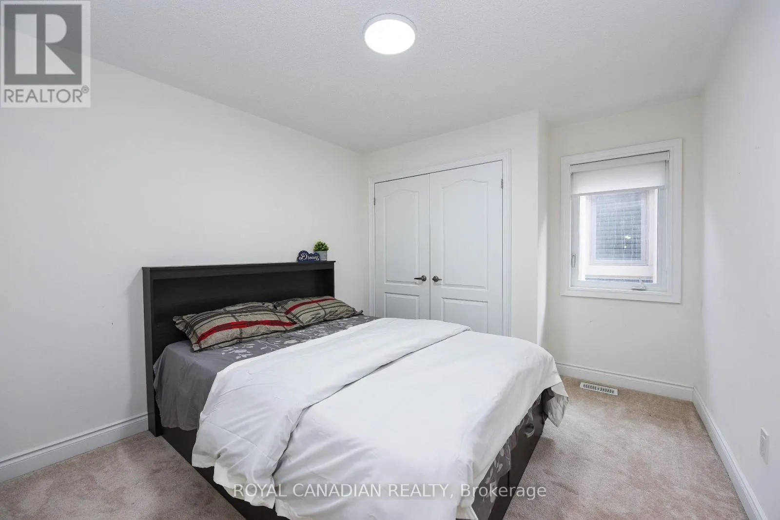 UPPER - 8 PRAIRIE CREEK CRESCENT