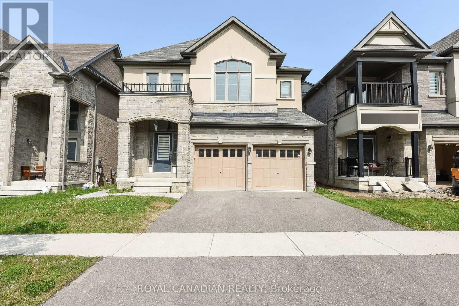 UPPER - 8 PRAIRIE CREEK CRESCENT