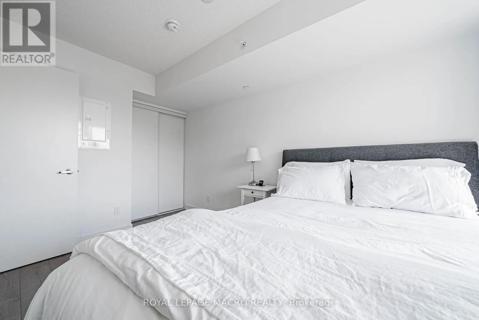 B419 - 1119 COOKE BOULEVARD