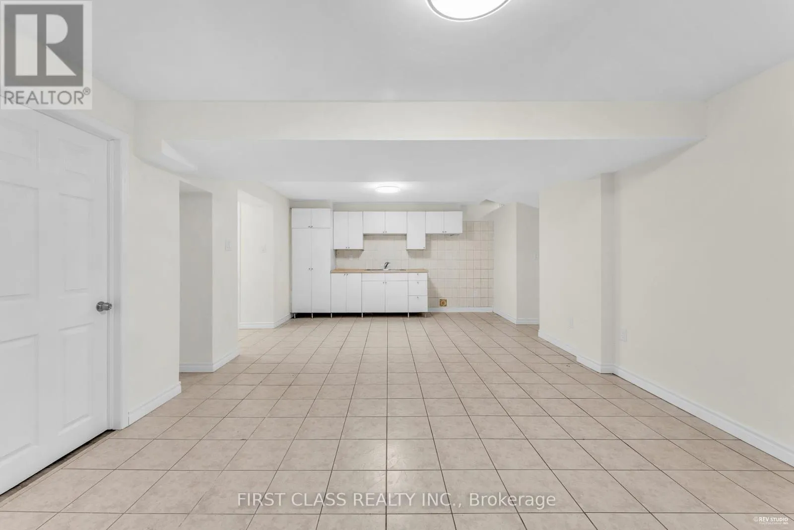 4290 RADISSON CRESCENT