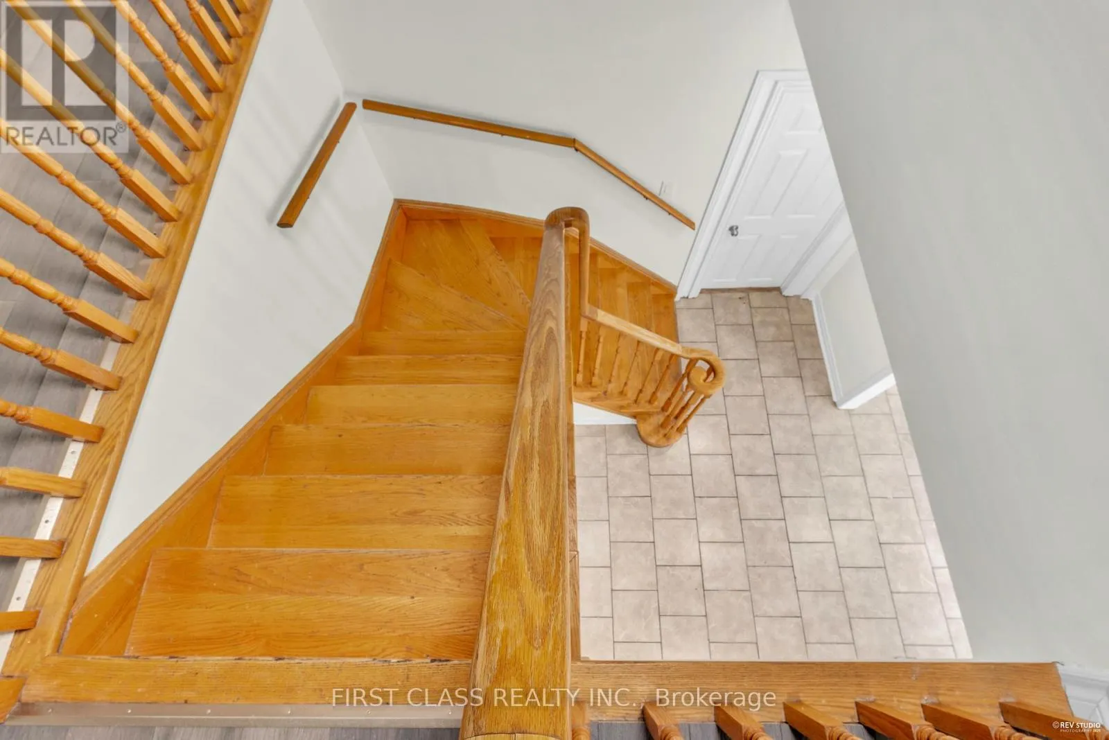 4290 RADISSON CRESCENT
