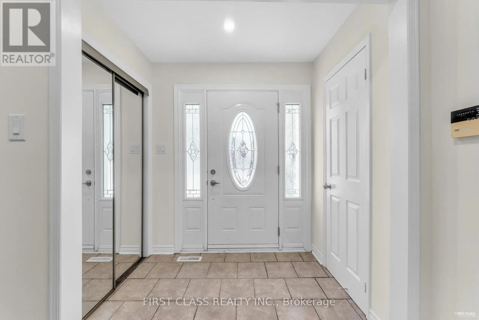 4290 RADISSON CRESCENT