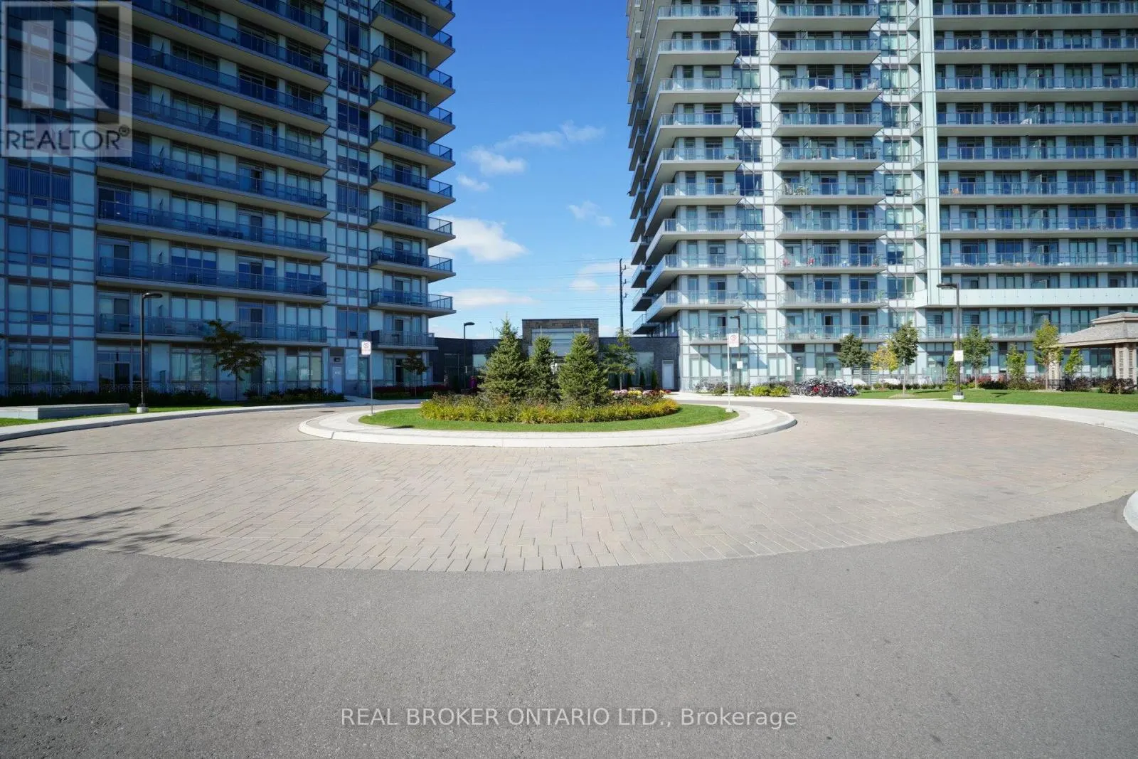1205 - 4633 GLEN ERIN DRIVE