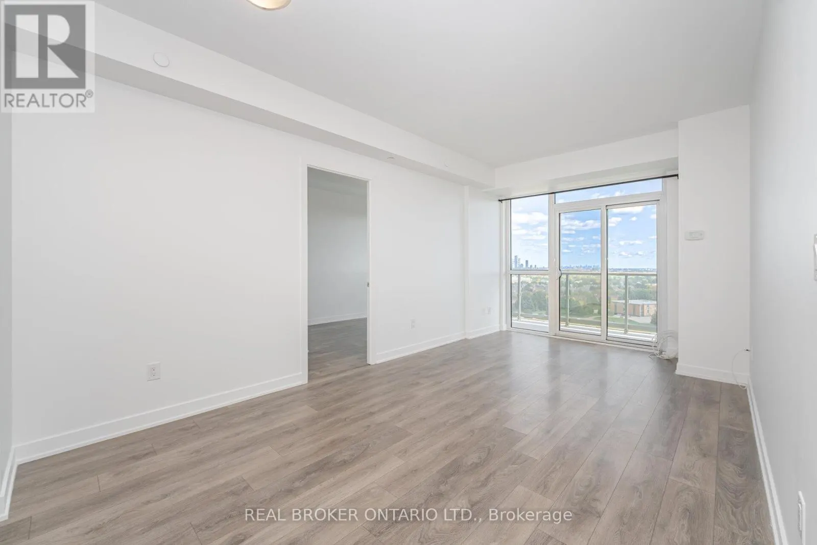 1205 - 4633 GLEN ERIN DRIVE