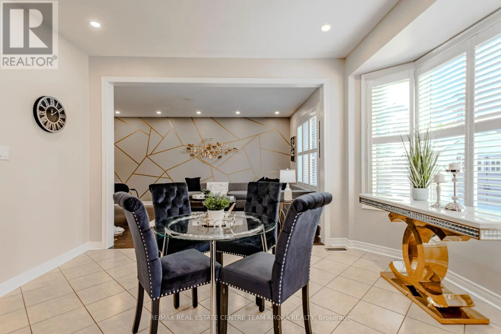150 LLOYD SANDERSON DRIVE