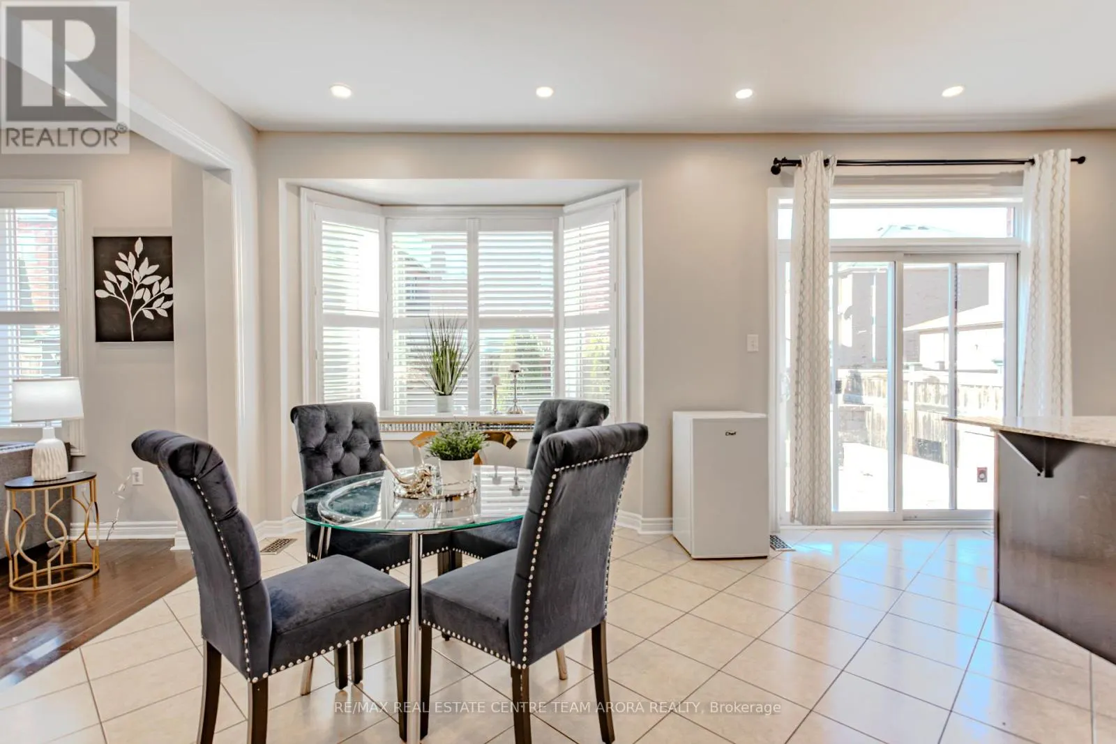 150 LLOYD SANDERSON DRIVE