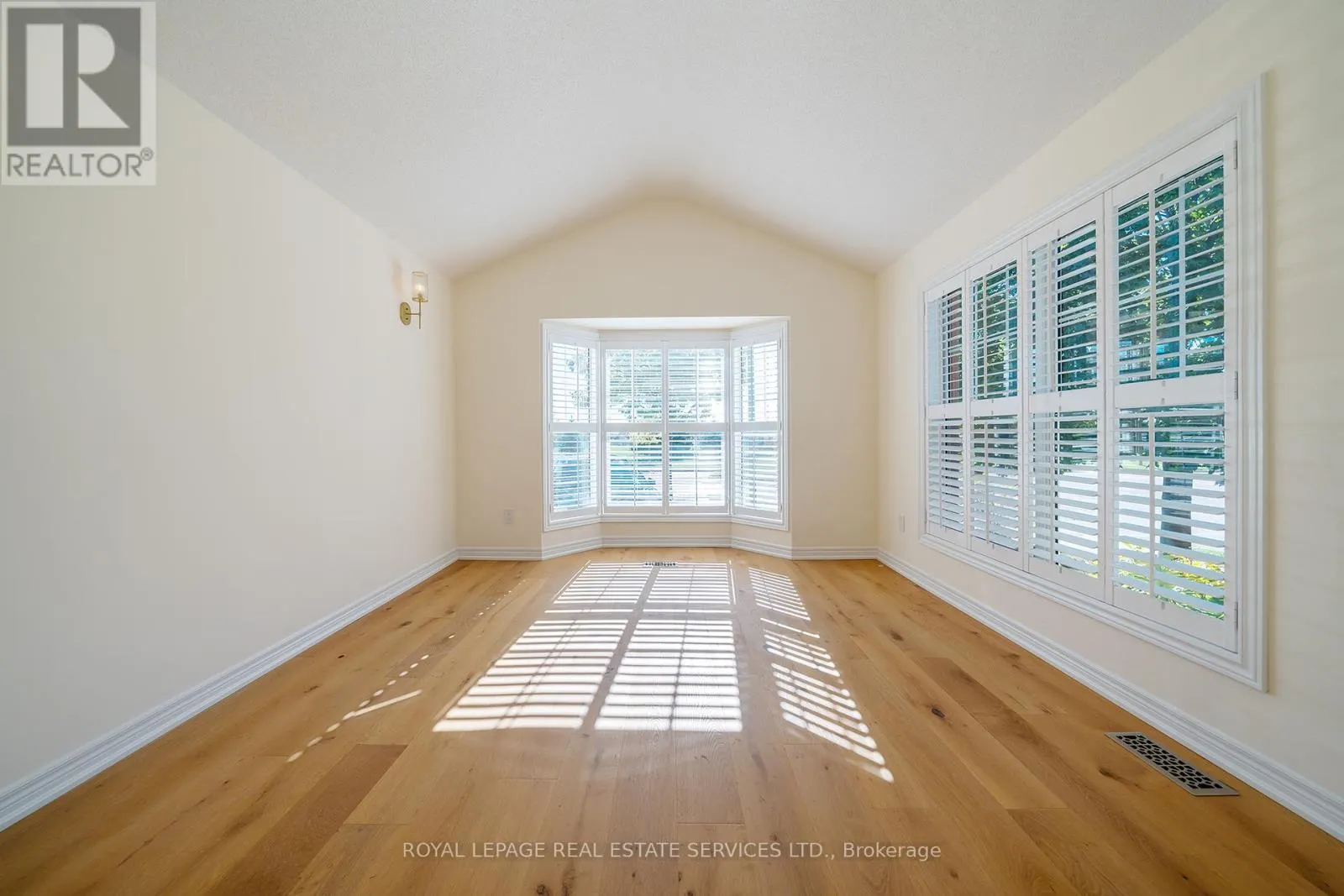 2177 CALLOWAY DRIVE