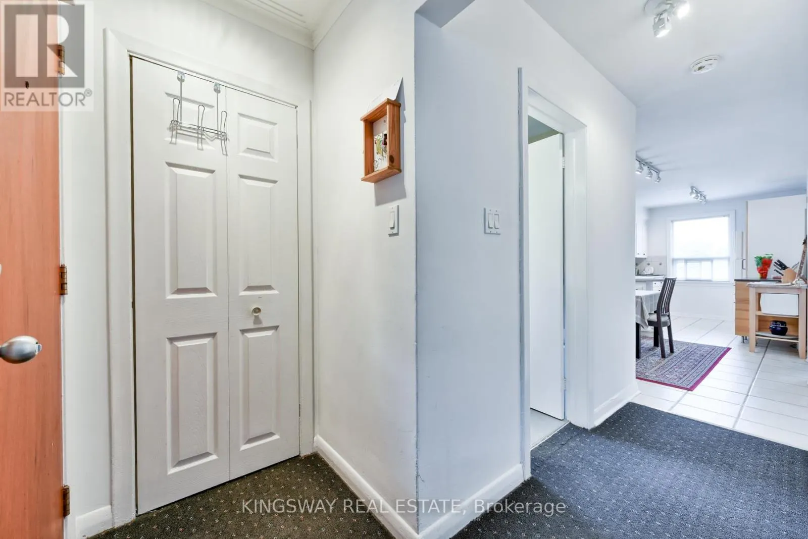 29 EVANS AVENUE