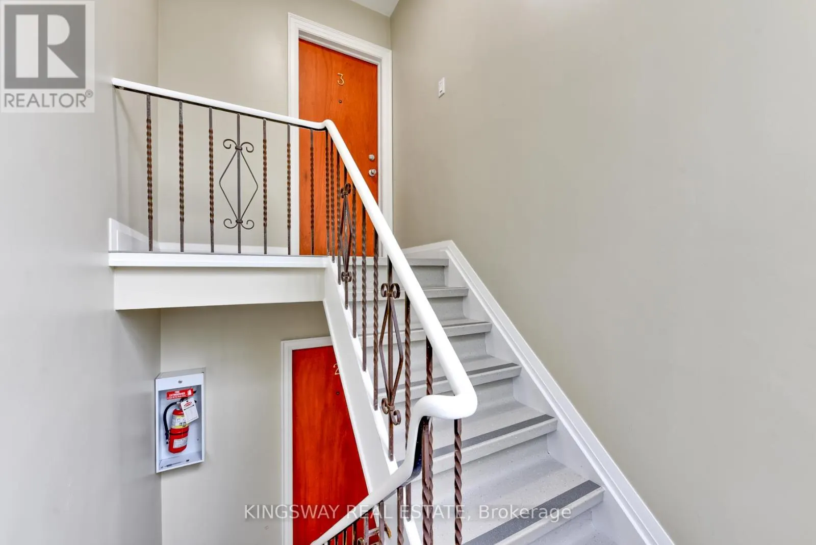 29 EVANS AVENUE