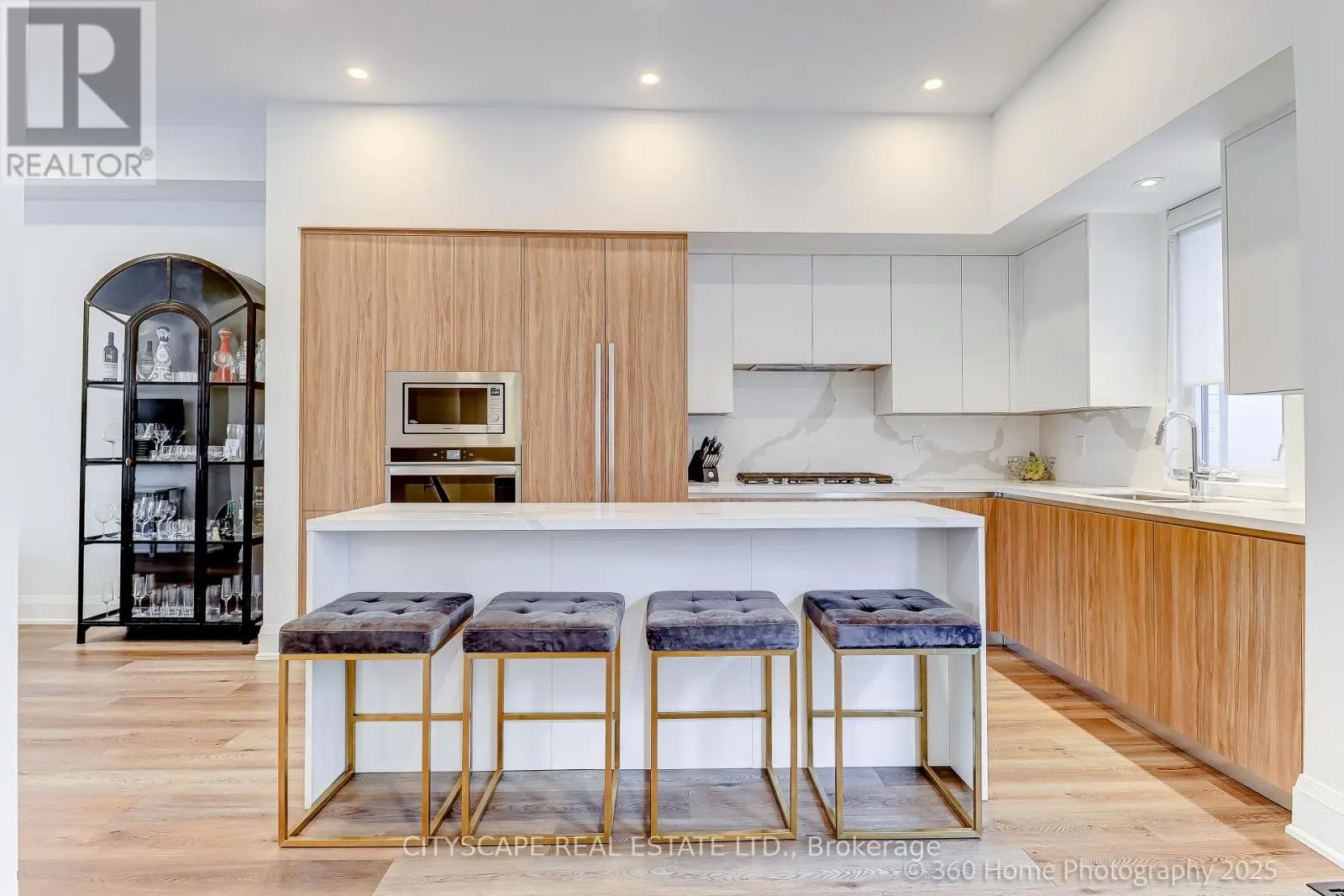 119 HIGH STREET W