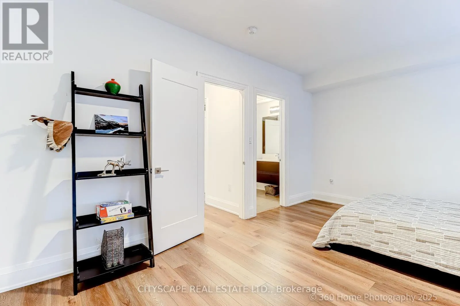 119 HIGH STREET W
